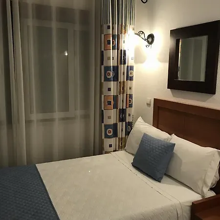 Pensión Rio Azul 3*